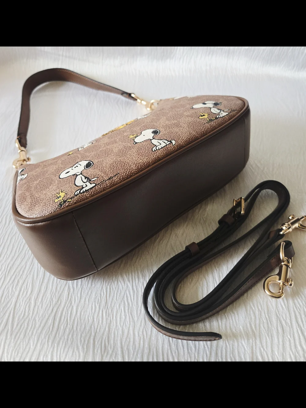 Coach Snoopy Signature Teri Handbag Shoulder Bag Purse